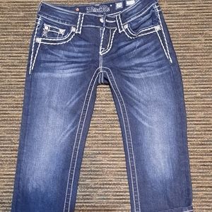 Miss Me Capri Jeans Size 25